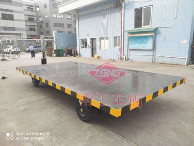 1672984465479970.jpg 8噸全掛牽引式平板拖車(chē)1I.jpg