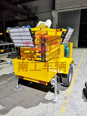 1675818409154611.jpg 0.2噸牽引式升降平臺(tái)拖車(chē)5I.jpg