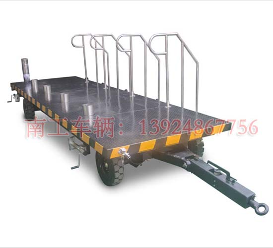 1677294946933350.jpg 移動廁所底盤拖車1.jpg