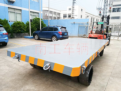 1678929920247630.jpg 25噸重型平板拖車帶牽引環(huán)工具拖車1I.jpg