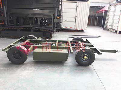 1684827451781358.jpg 1.5噸電動手動平板拖車底盤1I.jpg