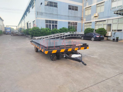 1690947190846551.jpg 10噸工業(yè)平板拖車加電子稱2I.jpg