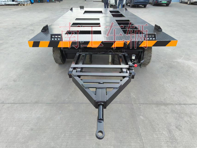 1706233570845429.jpg 10噸預制方艙平板拖車 拖車底盤4I.jpg