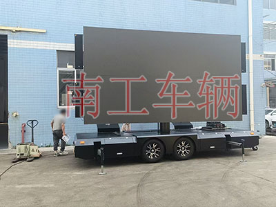 1756695802891935.jpg 15平方大型戶外LED廣告拖車 四音響4I.jpg