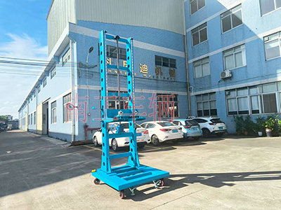 1762134412460629.jpg 0.25噸螺桿升降手推車I.jpg